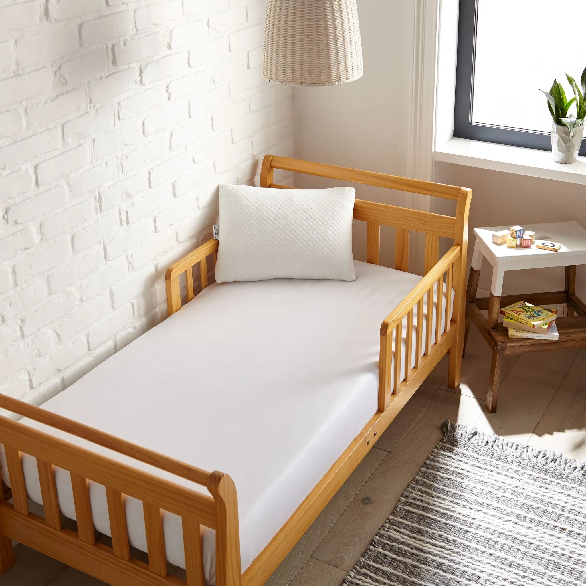 Cooling Bamboo Crib Fitted Sheet - gentle and moisture wicking - Cozy Home Life