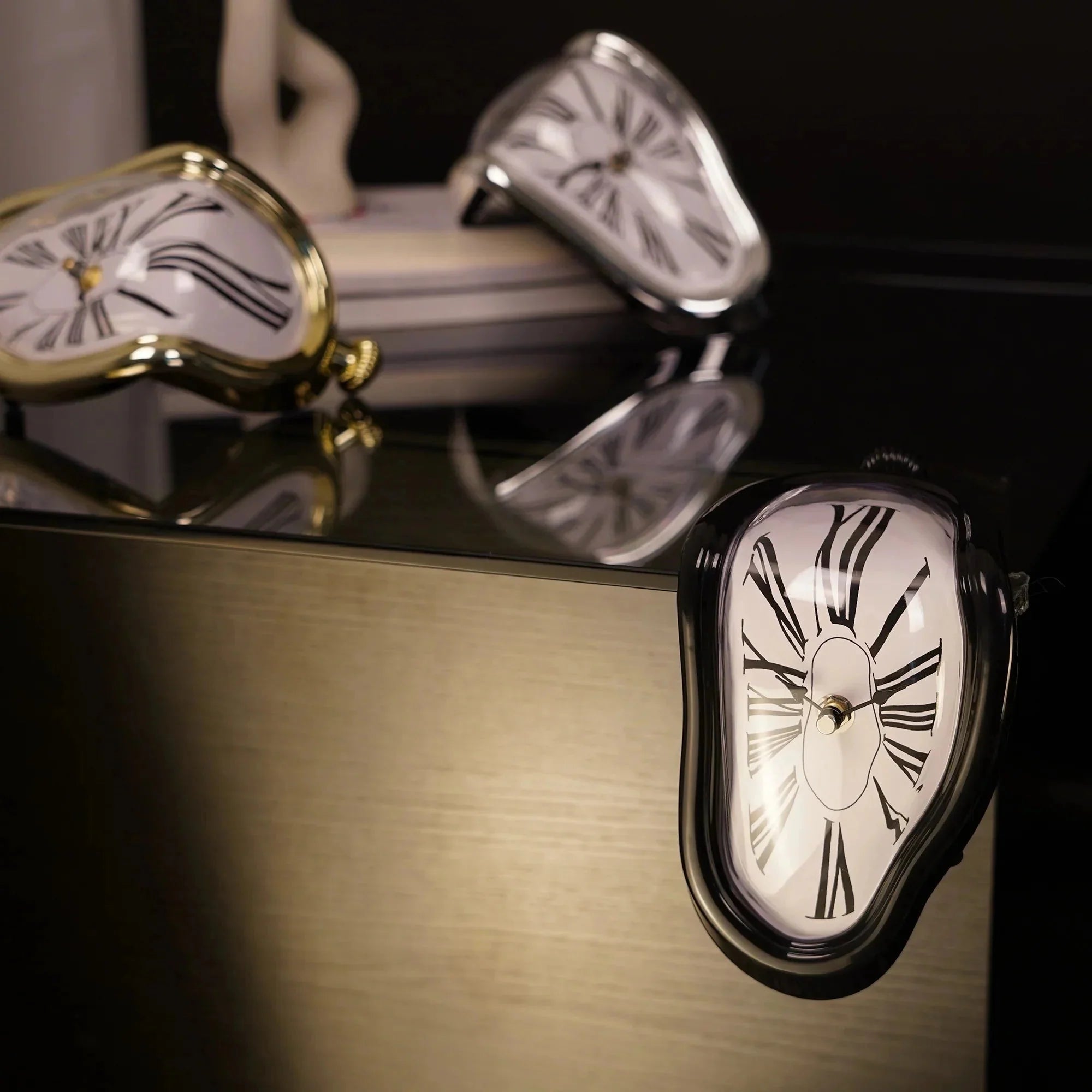 DALI Melting Clock - Cozy Home Life