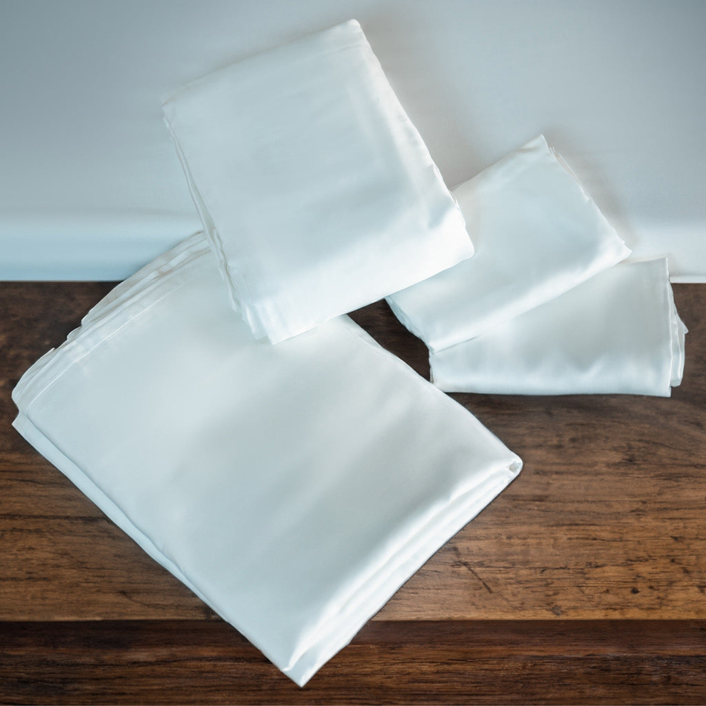 Eucalyptus Silk Sheets – Cooling, Breathable & Hypoallergenic | Luxury Comfort - Cozy Home Life