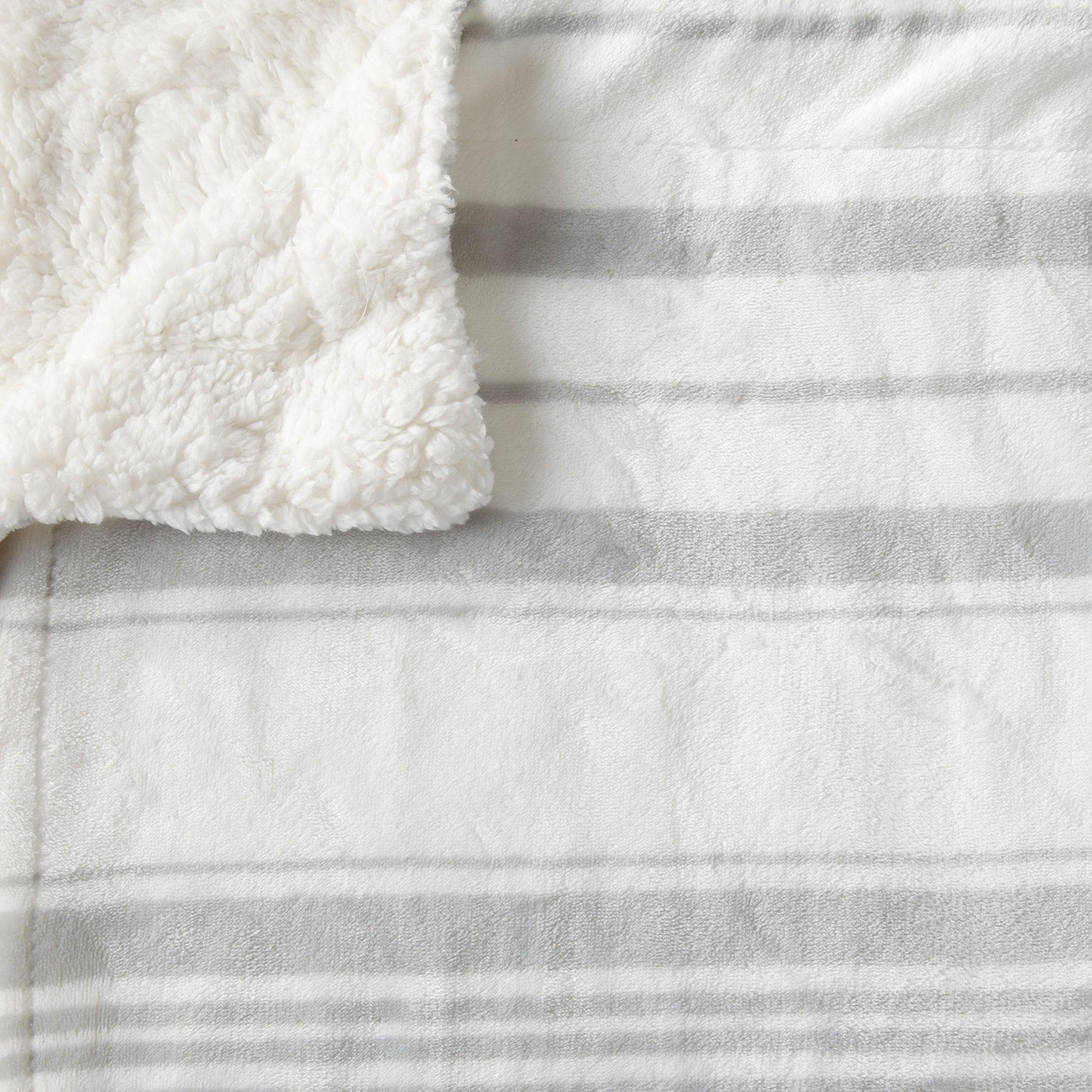 Velvet Plush Sherpa Luxury Bed Blanket - Kinsley Collection - Cozy Home Life