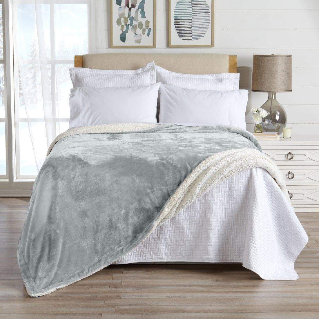Velvet Plush Sherpa Luxury Bed Blanket - Kinsley Collection - Cozy Home Life