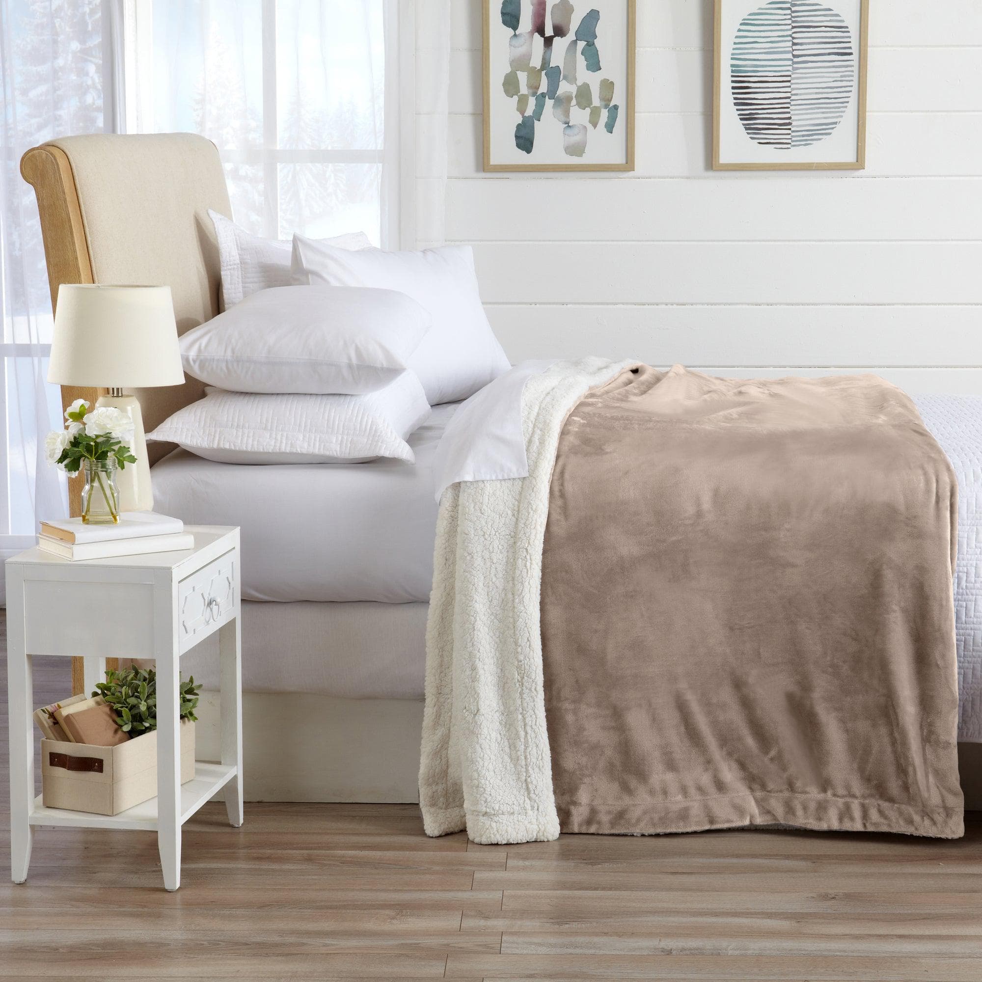 Velvet Plush Sherpa Luxury Bed Blanket - Kinsley Collection - Cozy Home Life