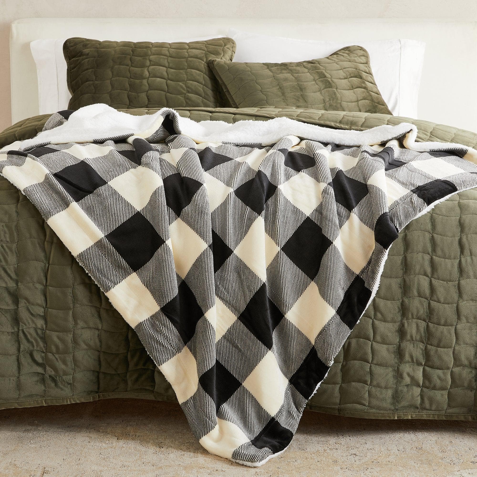 Velvet Plush Sherpa Luxury Bed Blanket - Kinsley Collection - Cozy Home Life