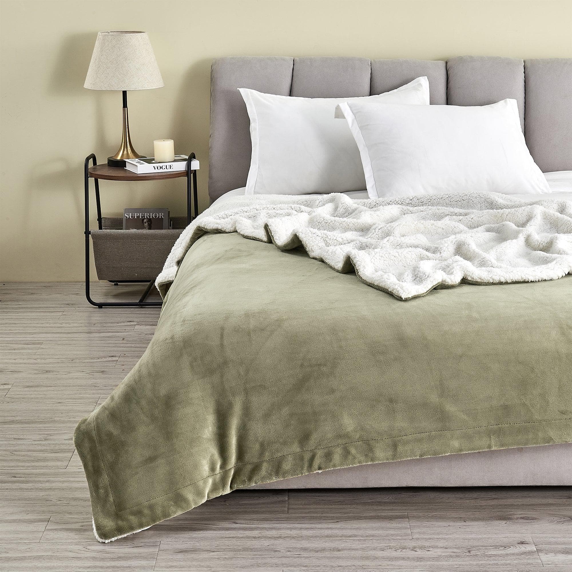 Velvet Plush Sherpa Luxury Bed Blanket - Kinsley Collection - Cozy Home Life