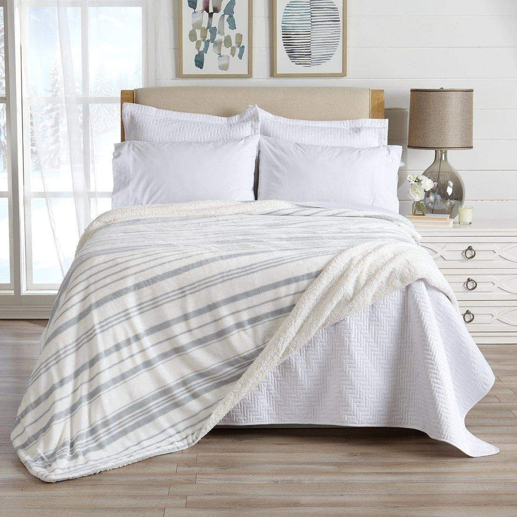 Velvet Plush Sherpa Luxury Bed Blanket - Kinsley Collection - Cozy Home Life