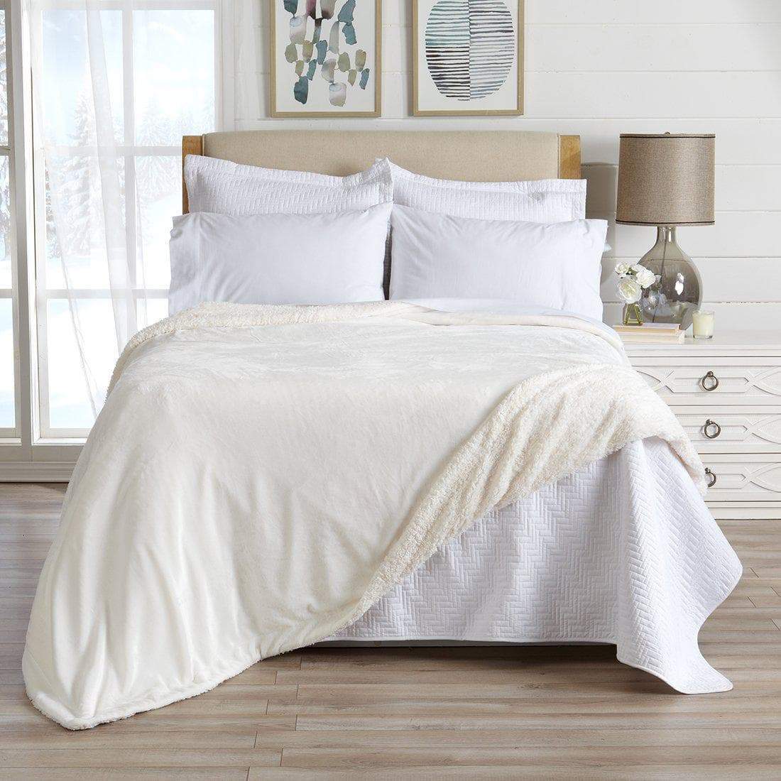 Velvet Plush Sherpa Luxury Bed Blanket - Kinsley Collection - Cozy Home Life